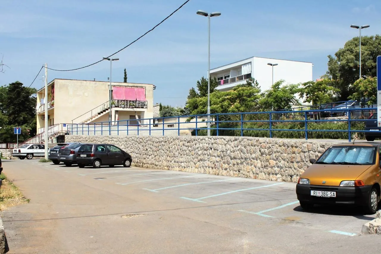 Studio Novi Vinodolski 2382A 0*,  Croatia